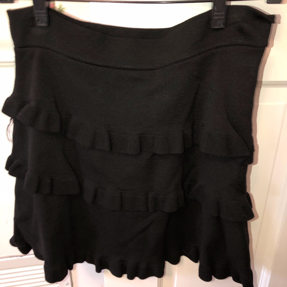 Ruffled Black Knit Skirt